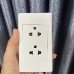 camera ngụy trang ổ cắm điện